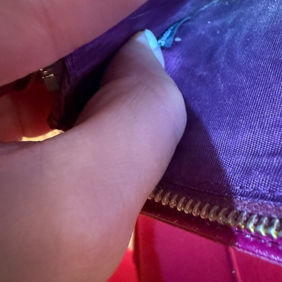 Miu Miu Red Croc-Embossed Clutch with Gold Chain W/COA - Picture 16 of 16